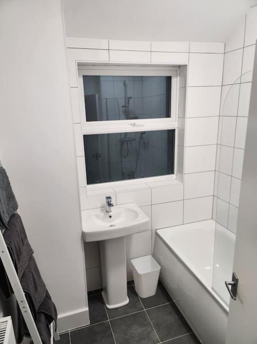 Nice Cosy Flat. Walking Distance To City Nottingham Exterior photo